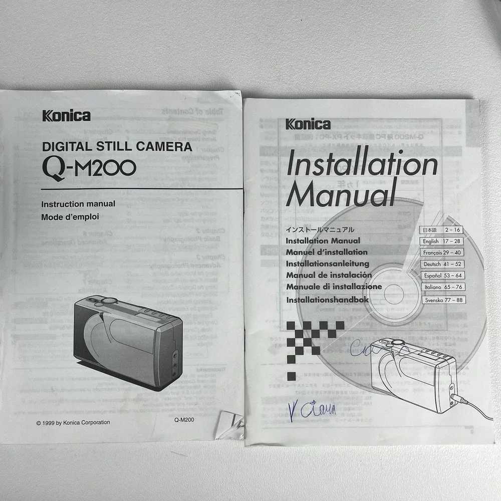 Konica Q-M200 Digital Camera 2.1MP Vintage Y2K Complete Box CCD Retro works